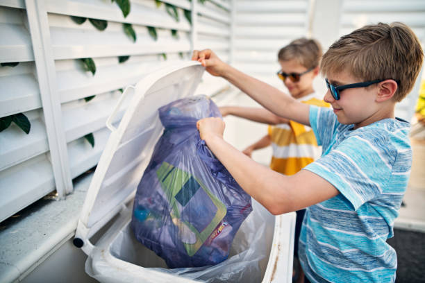 Best Construction Debris Removal  in Newport, RI
